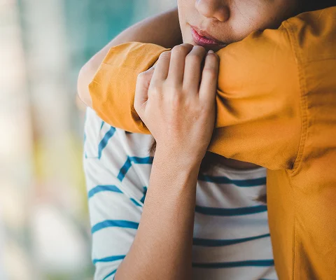 two people hugging